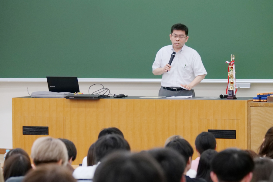 田中学部長