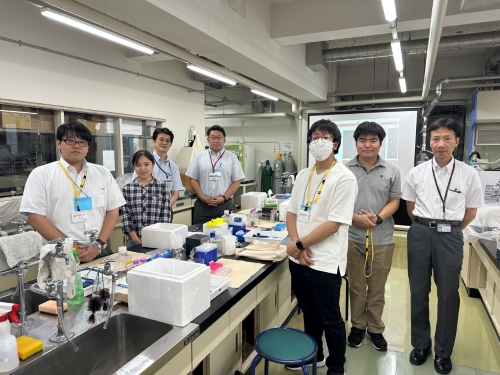 teacher-lifescience2025.jpg