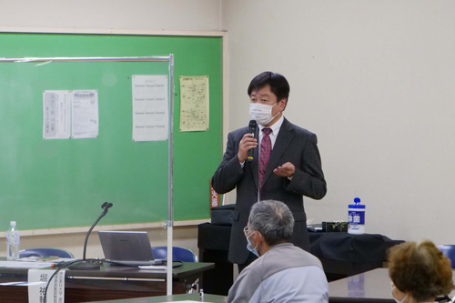 本学薬学部の堀 祐輔 教授が、小金井市公民館東分館にて開催された男女共同参画講座の講師を務めました。